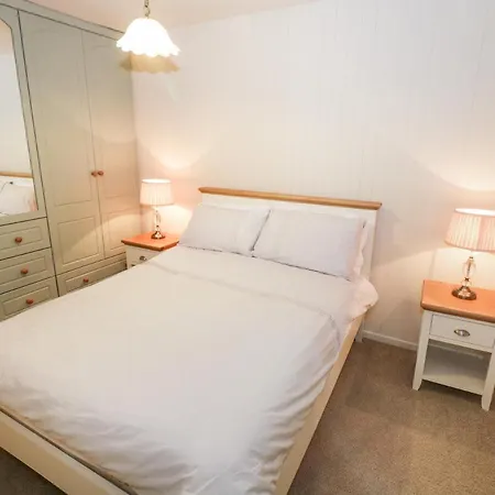 Lakeside Tatil Evi Boyle
