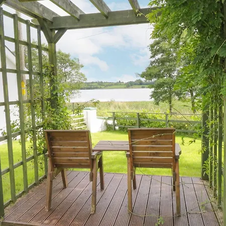 Lakeside Holiday home